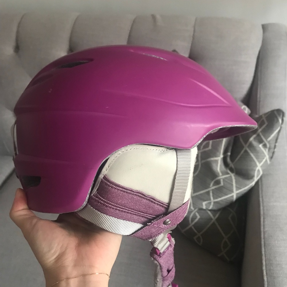 Giro Sheer ski helmet medium 55.5-59cm purple pink